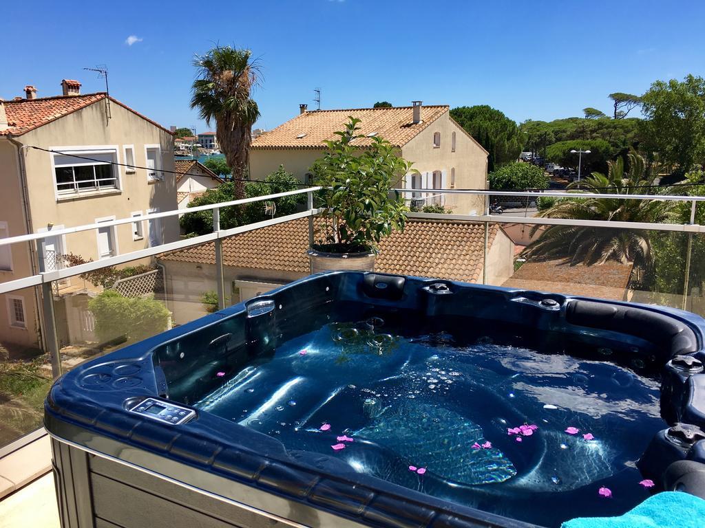 Villa L'Amiraute Agde Exteriör bild
