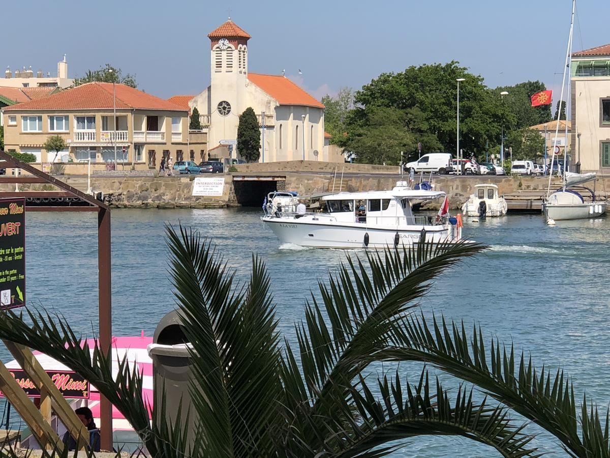 Villa L'Amiraute Agde Exteriör bild